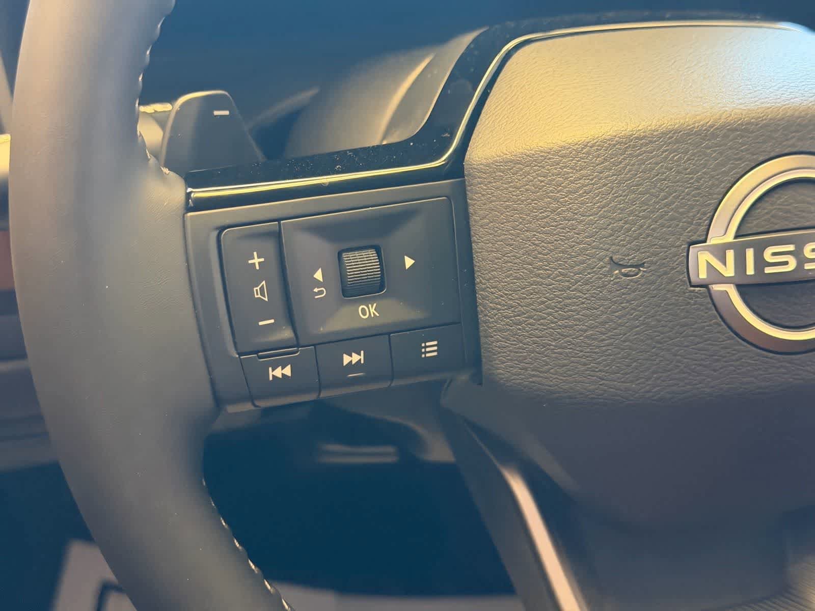 New 2026 Nissan Rogue Platinum AWD/4WD image 17