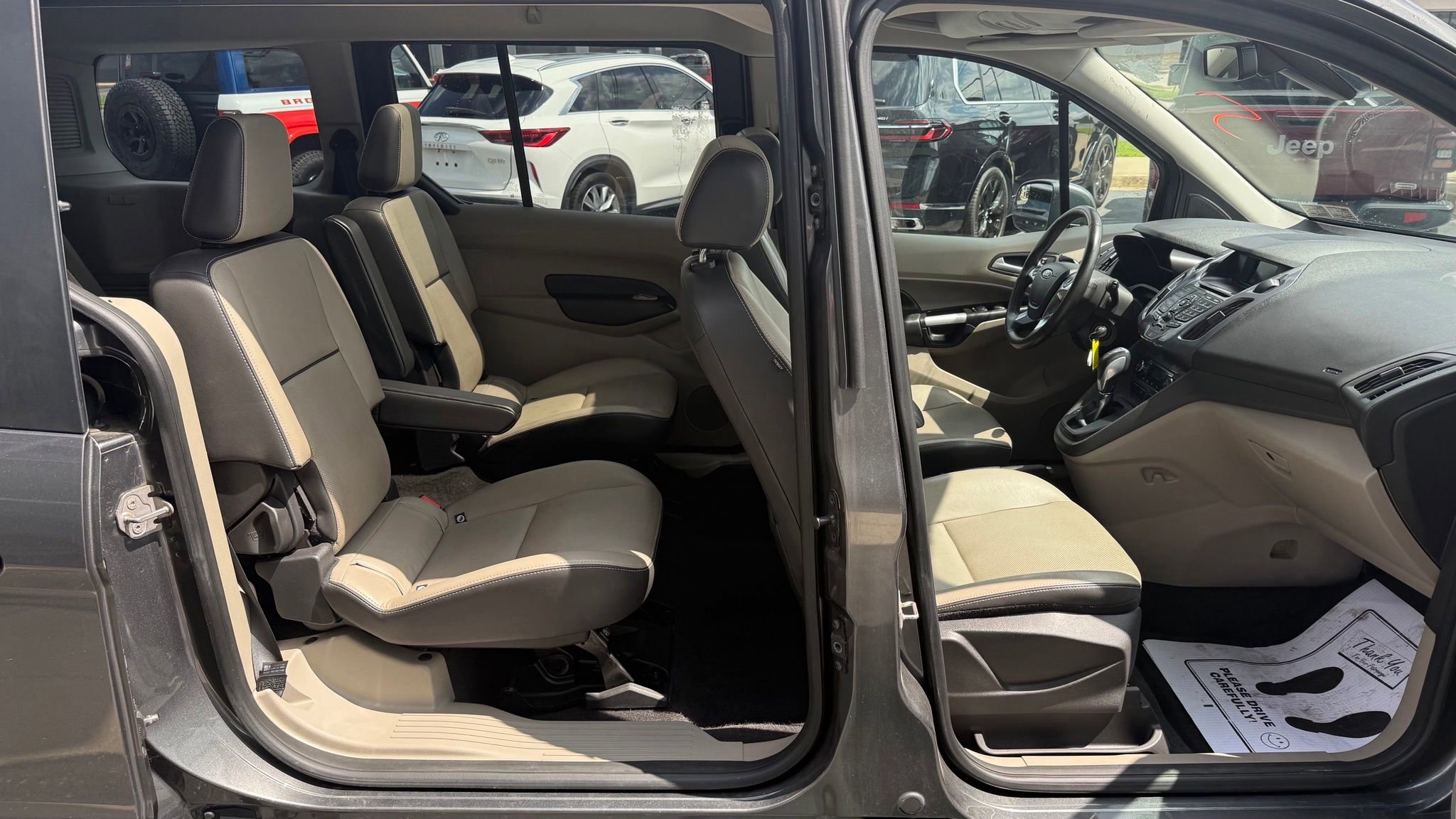 Used 2016 Ford Transit Connect Titanium FWD image 15