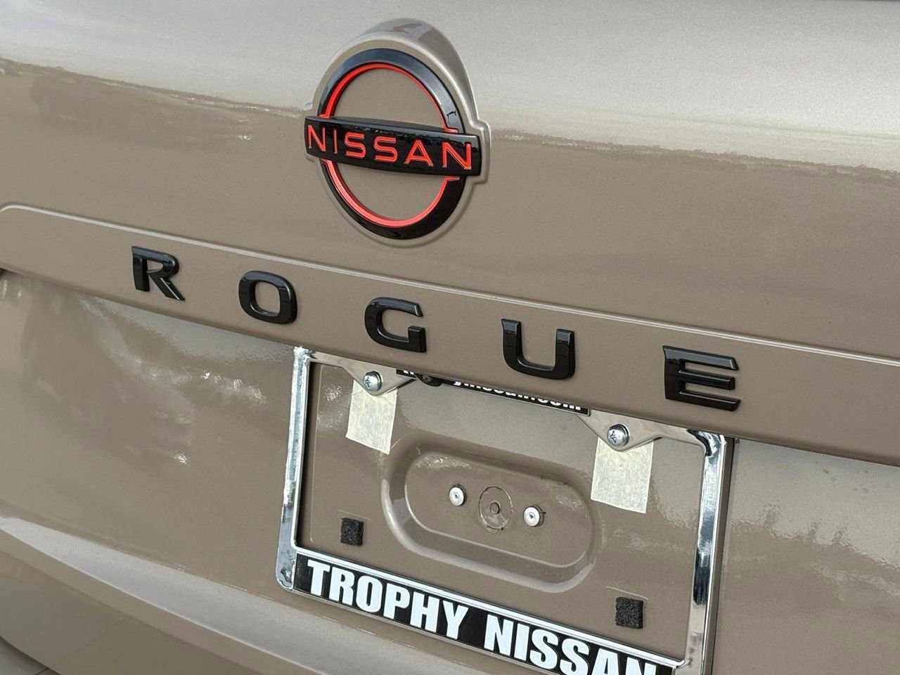 New 2026 Nissan Rogue SV image 9