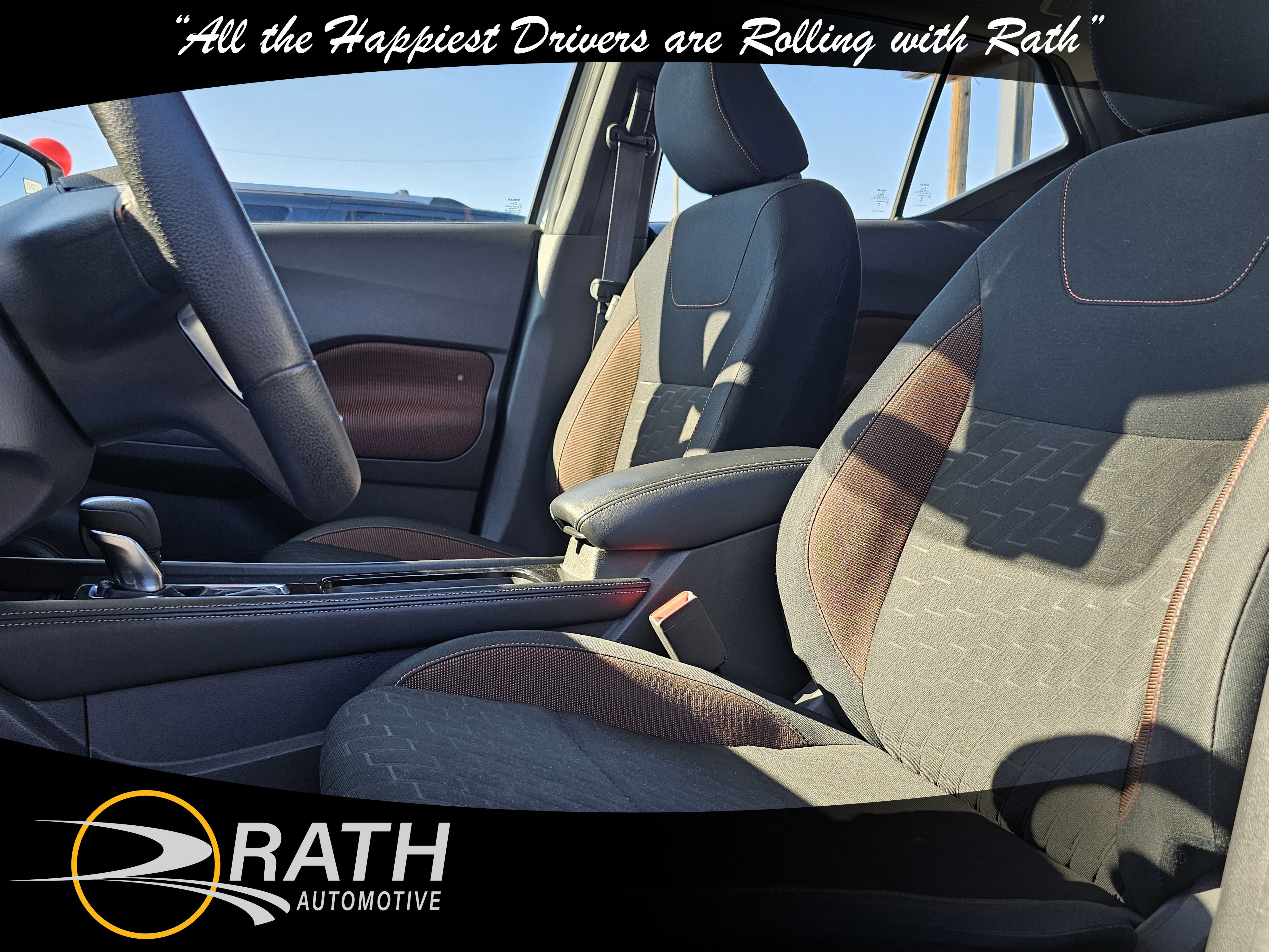 Used 2024 Nissan Kicks SR image 12