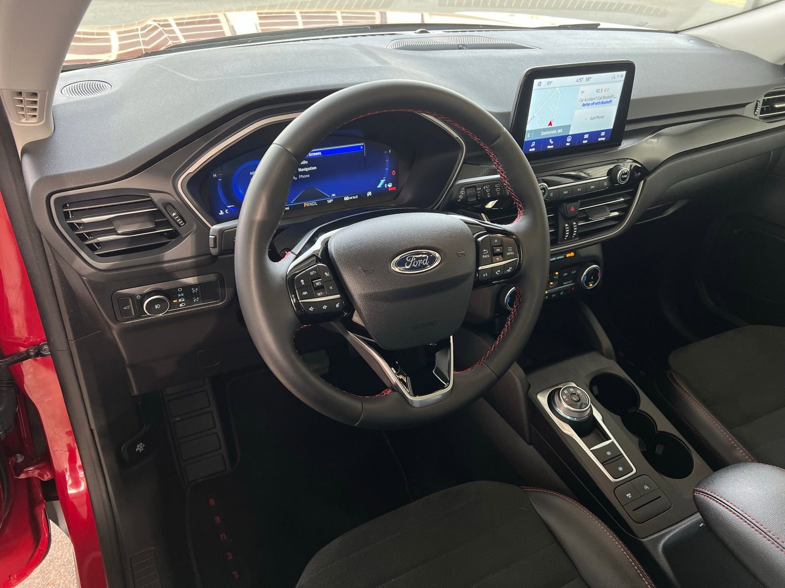 Used 2022 Ford Escape SEL w/ SEL Stealth AWD Package image 11
