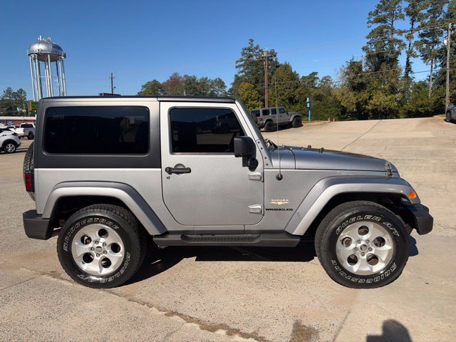 Used 2013 Jeep Wrangler Sahara w/ Dual Top Group AWD/4WD image 5