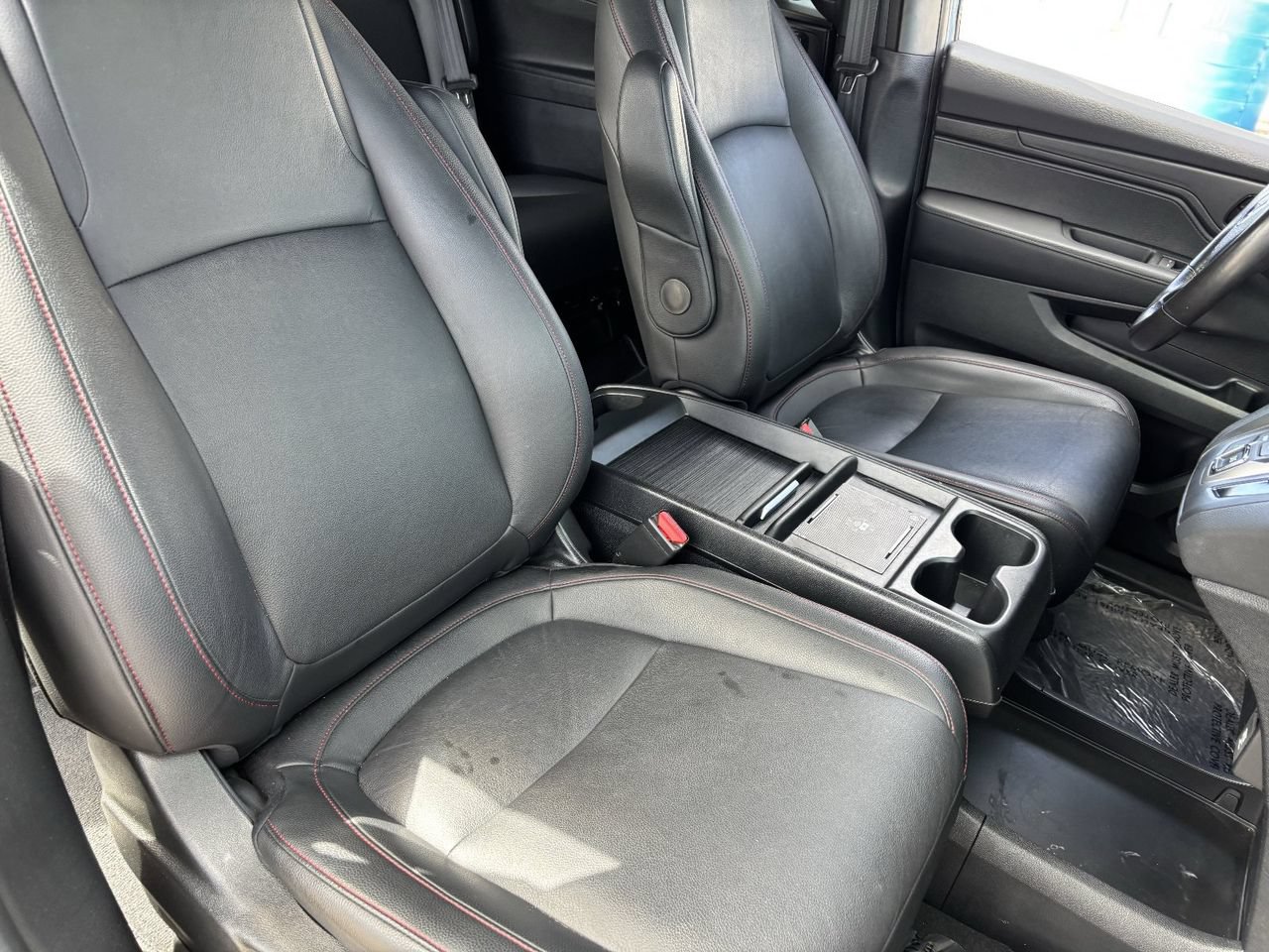 Certified 2025 Honda Odyssey Sport-L image 8