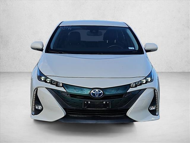 Used 2018 Toyota Prius Prime Advanced FWD image 2