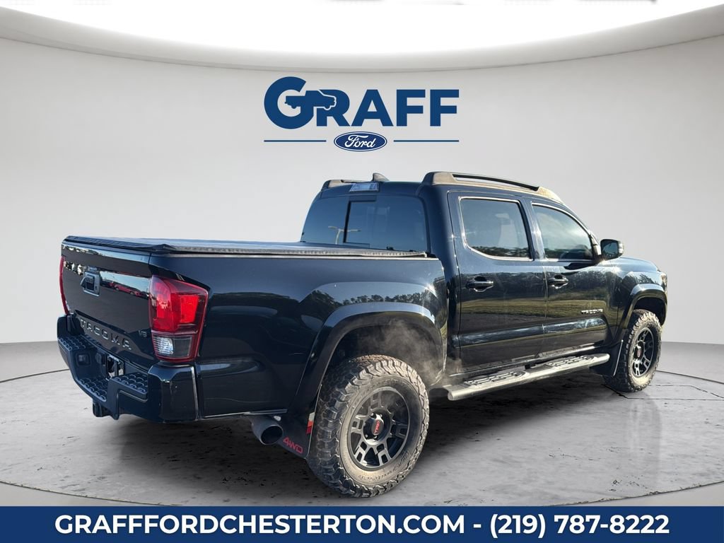 Used 2019 Toyota Tacoma TRD Sport AWD/4WD image 6