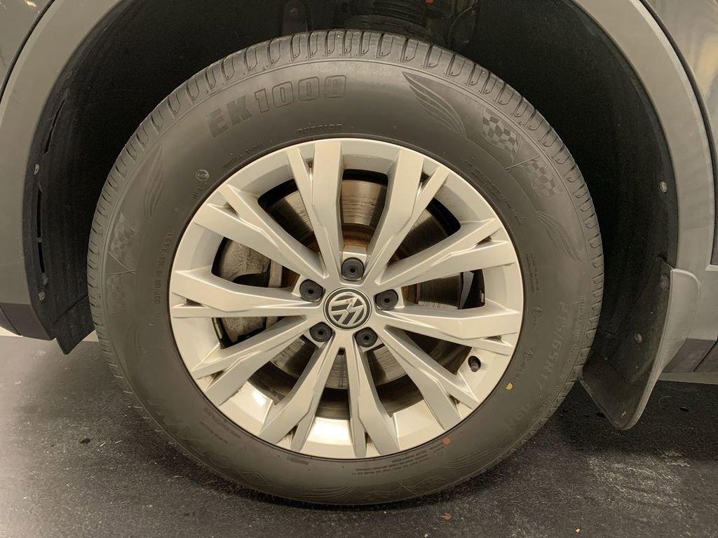 Used 2019 Volkswagen Tiguan S w/ Driver Assistance Package image 8
