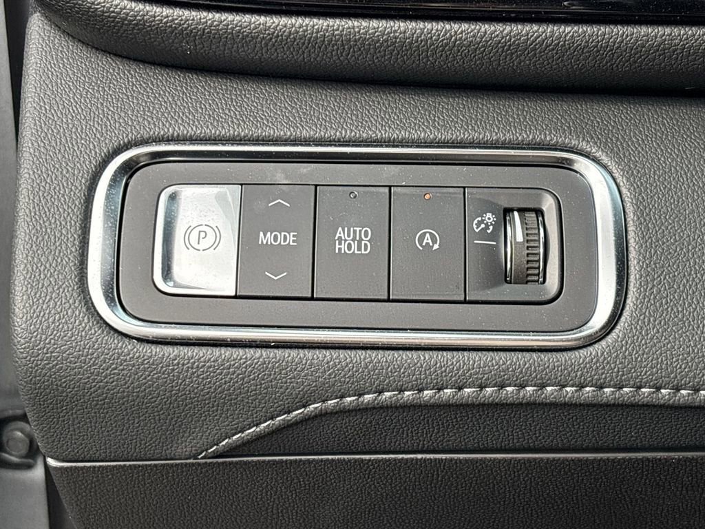 New 2025 Buick Enclave Sport Touring w/ Super Cruise Package image 18