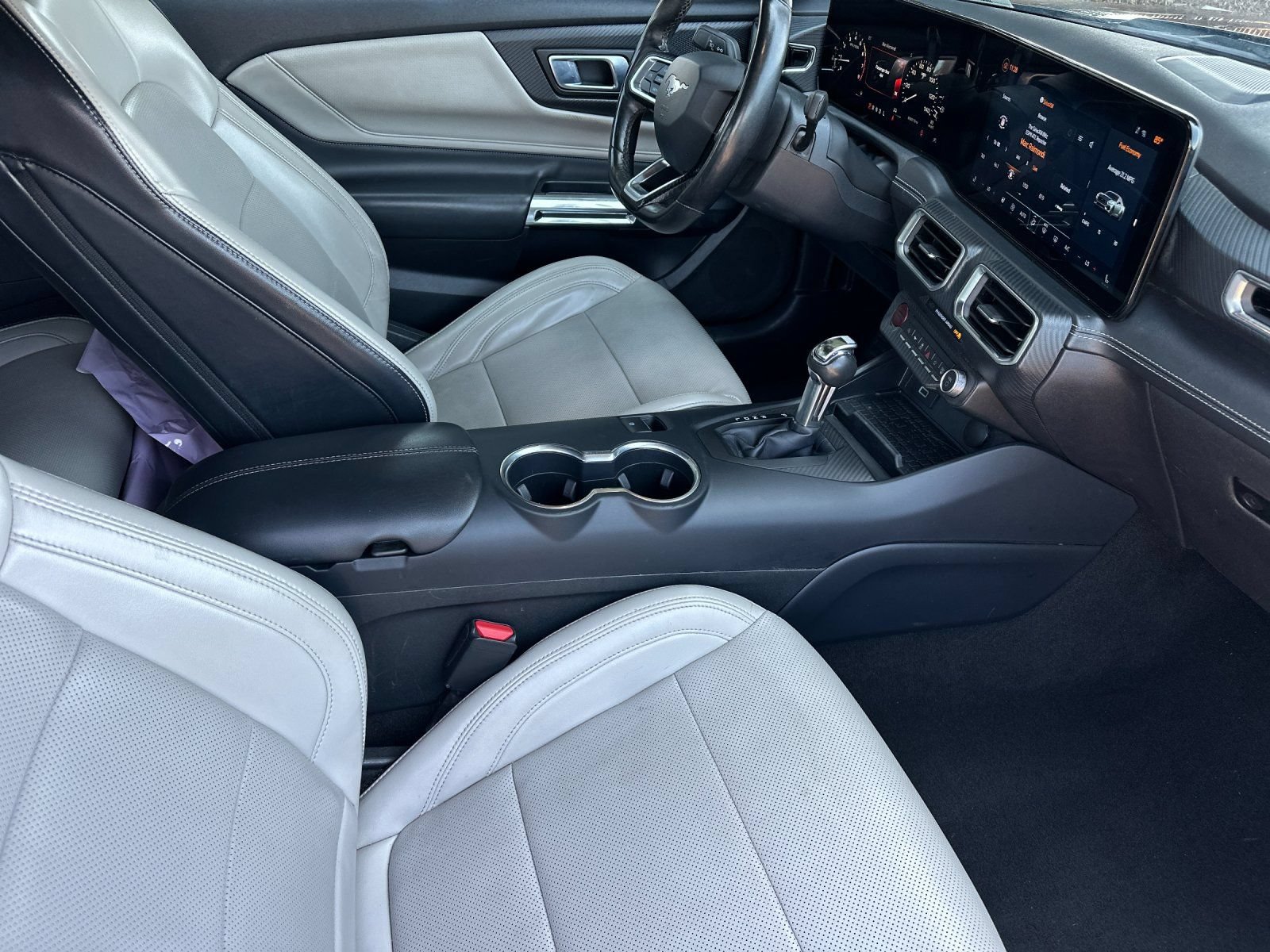 Used 2024 Ford Mustang Premium RWD image 15