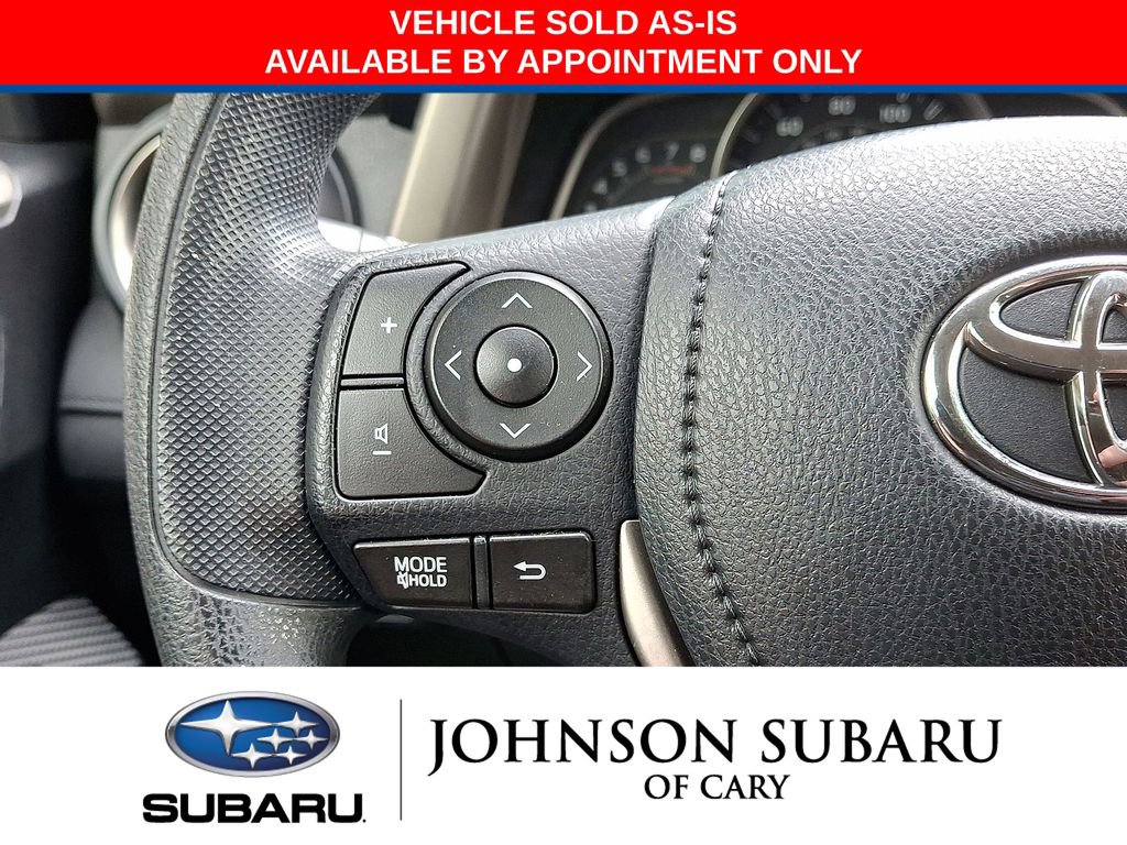 Used 2015 Toyota RAV4 LE AWD/4WD image 17