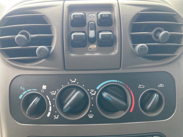 Used 2004 Chrysler PT Cruiser Touring image 59