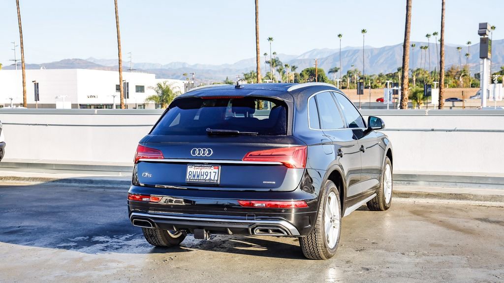 Used 2021 Audi Q5 e Premium Plus w/ Premium Plus Package image 9