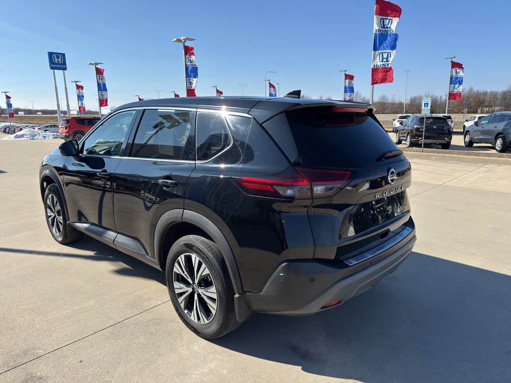 Used 2021 Nissan Rogue SV AWD/4WD image 7