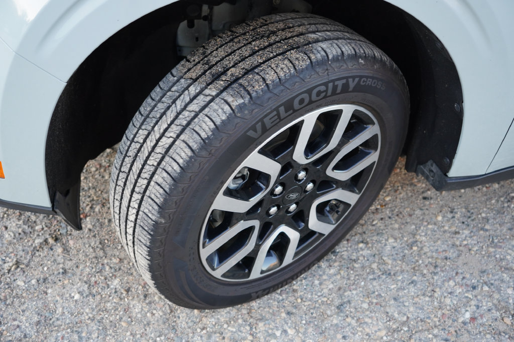 Certified 2022 Ford Maverick Lariat w/ Lariat Luxury Package FWD image 13