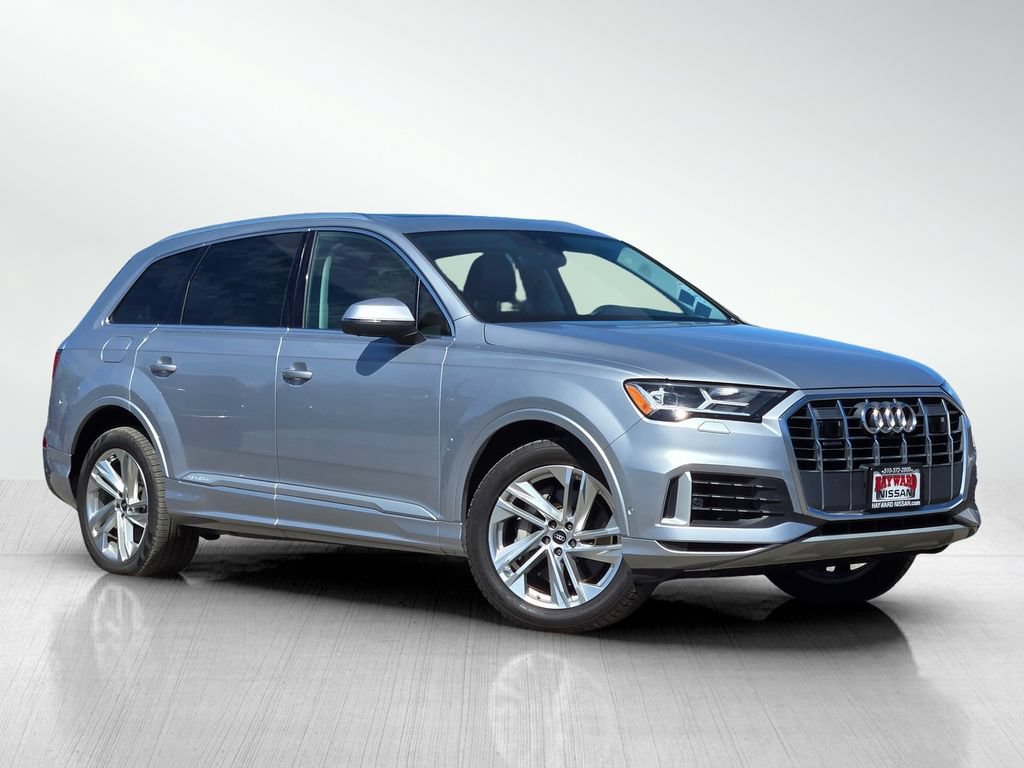 Used 2022 Audi Q7 3.0T Premium Plus AWD/4WD image 2