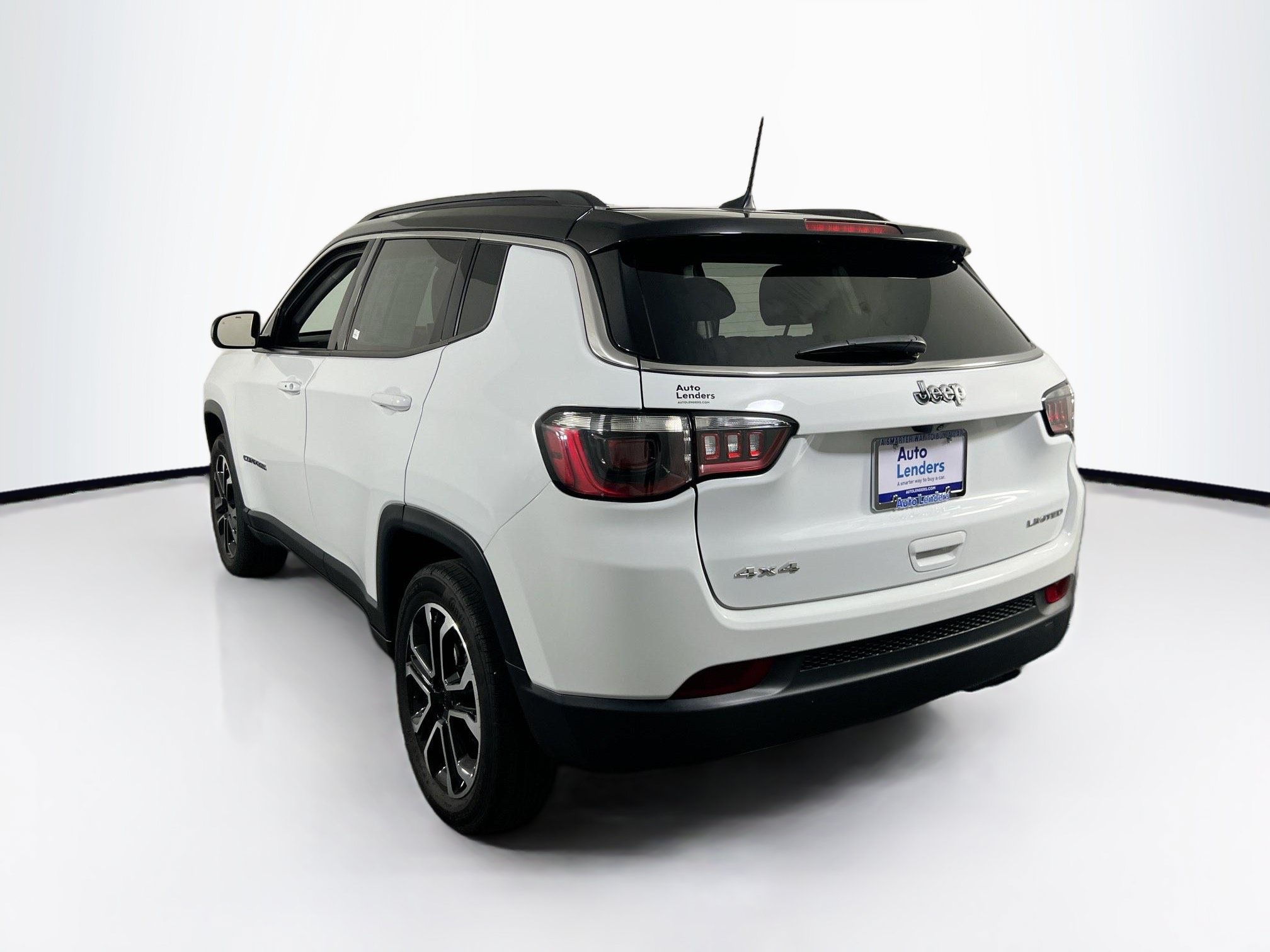 Used 2022 Jeep Compass Limited AWD/4WD image 7