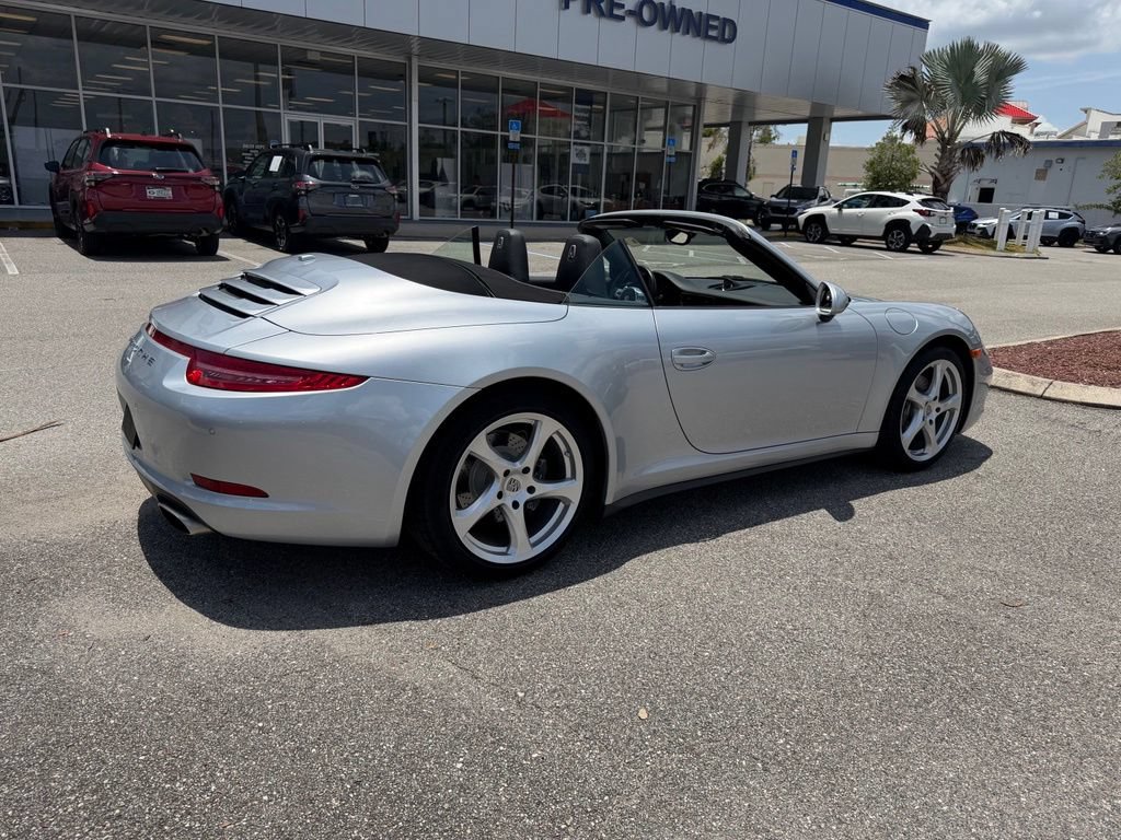 Used 2014 Porsche 911 Carrera 4 w/ Sport Chrono Package AWD/4WD image 3