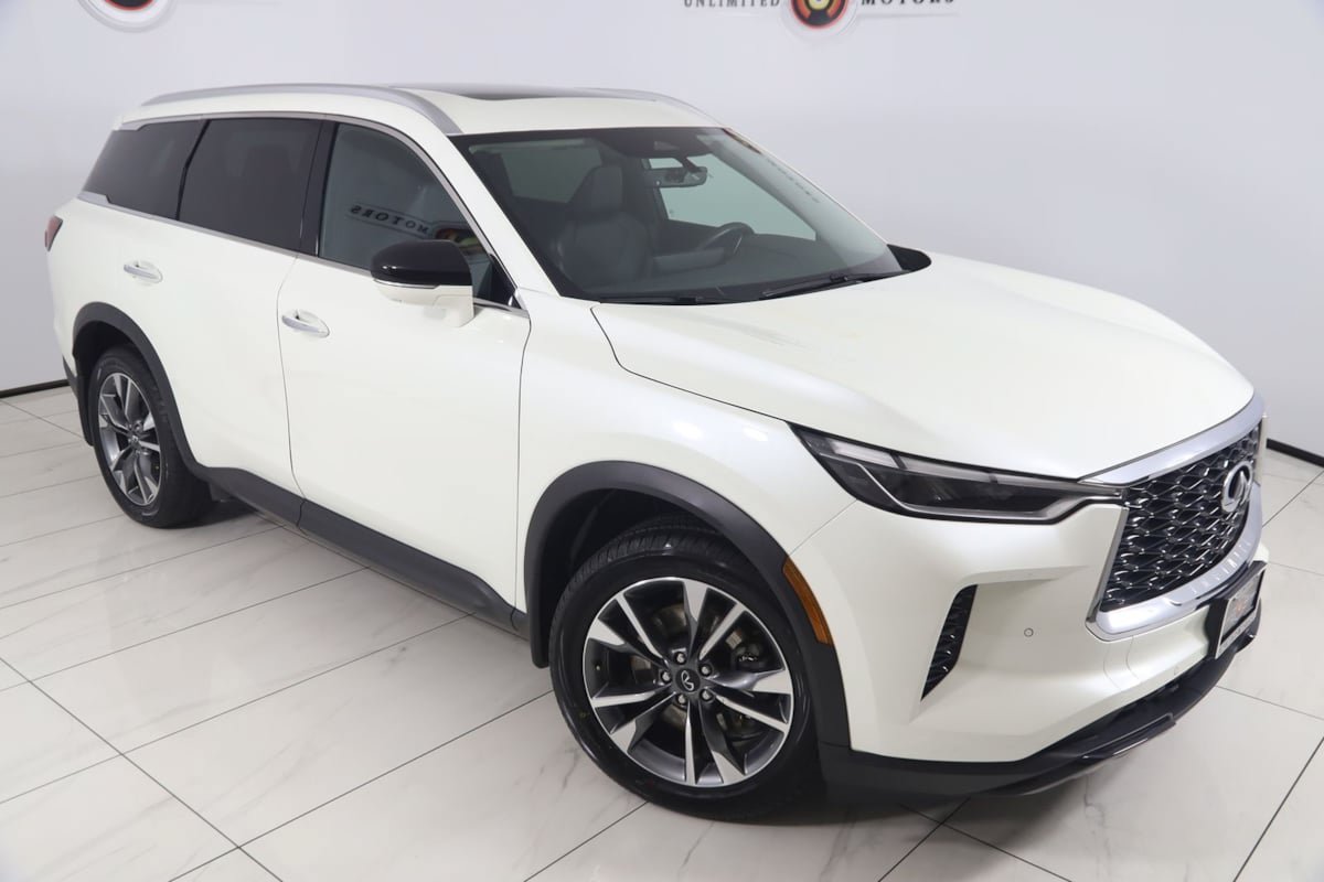Used 2023 INFINITI QX60 Luxe w/ Cargo Package AWD/4WD image 19