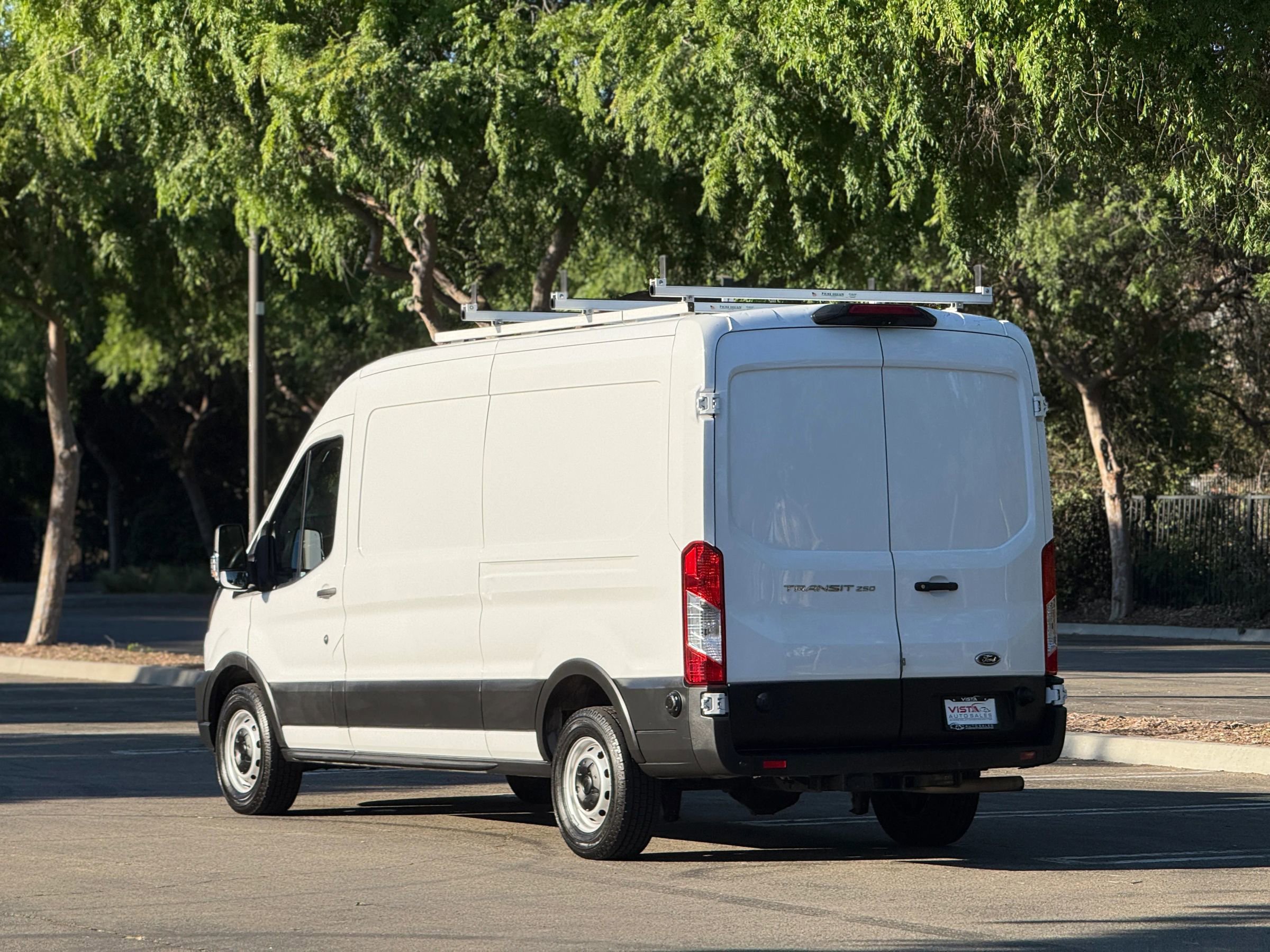 Used 2024 Ford Transit 250 148 Medium Roof w/ Load Area Protection Package RWD image 3