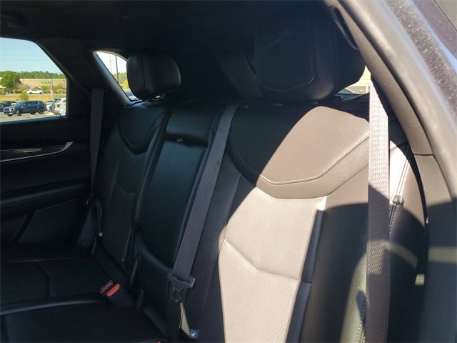 Used 2021 Cadillac XT5 Premium Luxury image 17