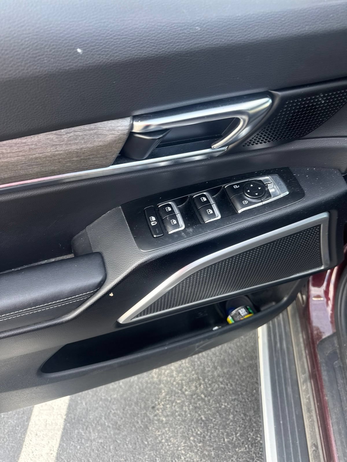 Used 2022 Kia Telluride EX w/ Towing Package AWD/4WD image 13