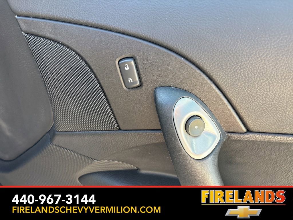 Used 2010 Chevrolet Corvette Coupe w/ 1LT image 28