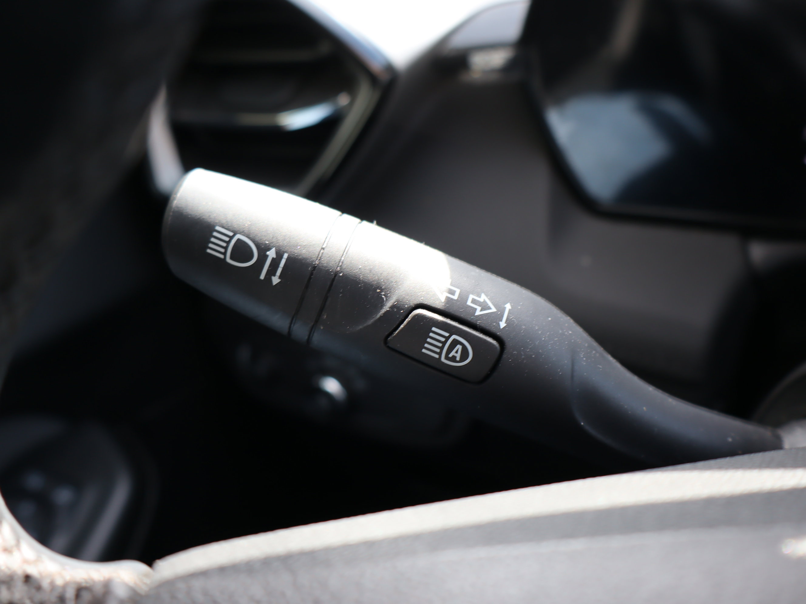 Certified 2025 Chevrolet TrailBlazer LT w/ Convenience Package image 21