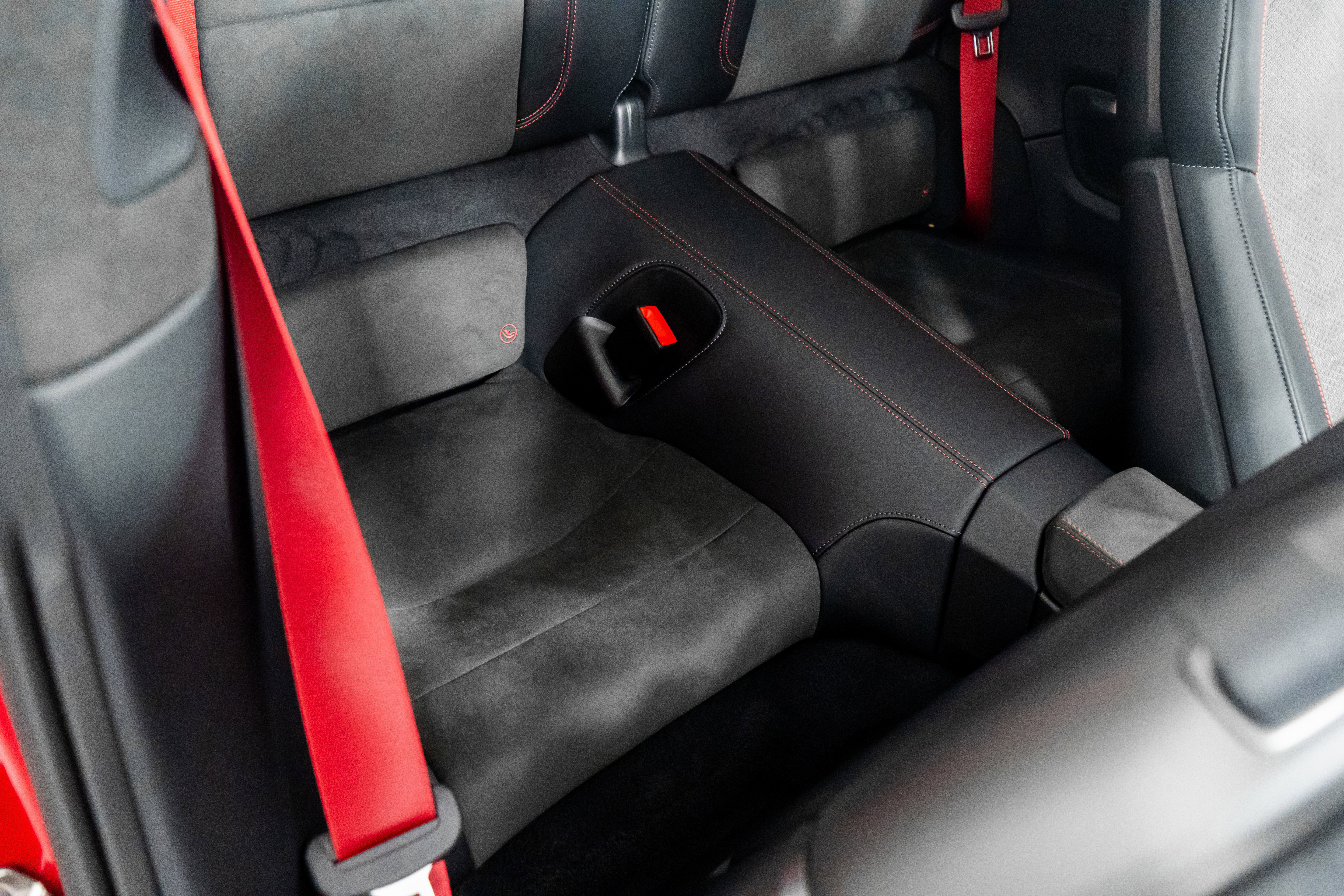 Used 2026 Porsche 911 Targa 4 GTS w/ Premium Package image 31