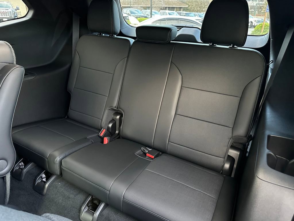 New 2026 Buick Enclave Preferred w/ Power Package AWD/4WD image 17