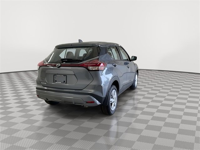 Certified 2025 Nissan Kicks Play S image 11