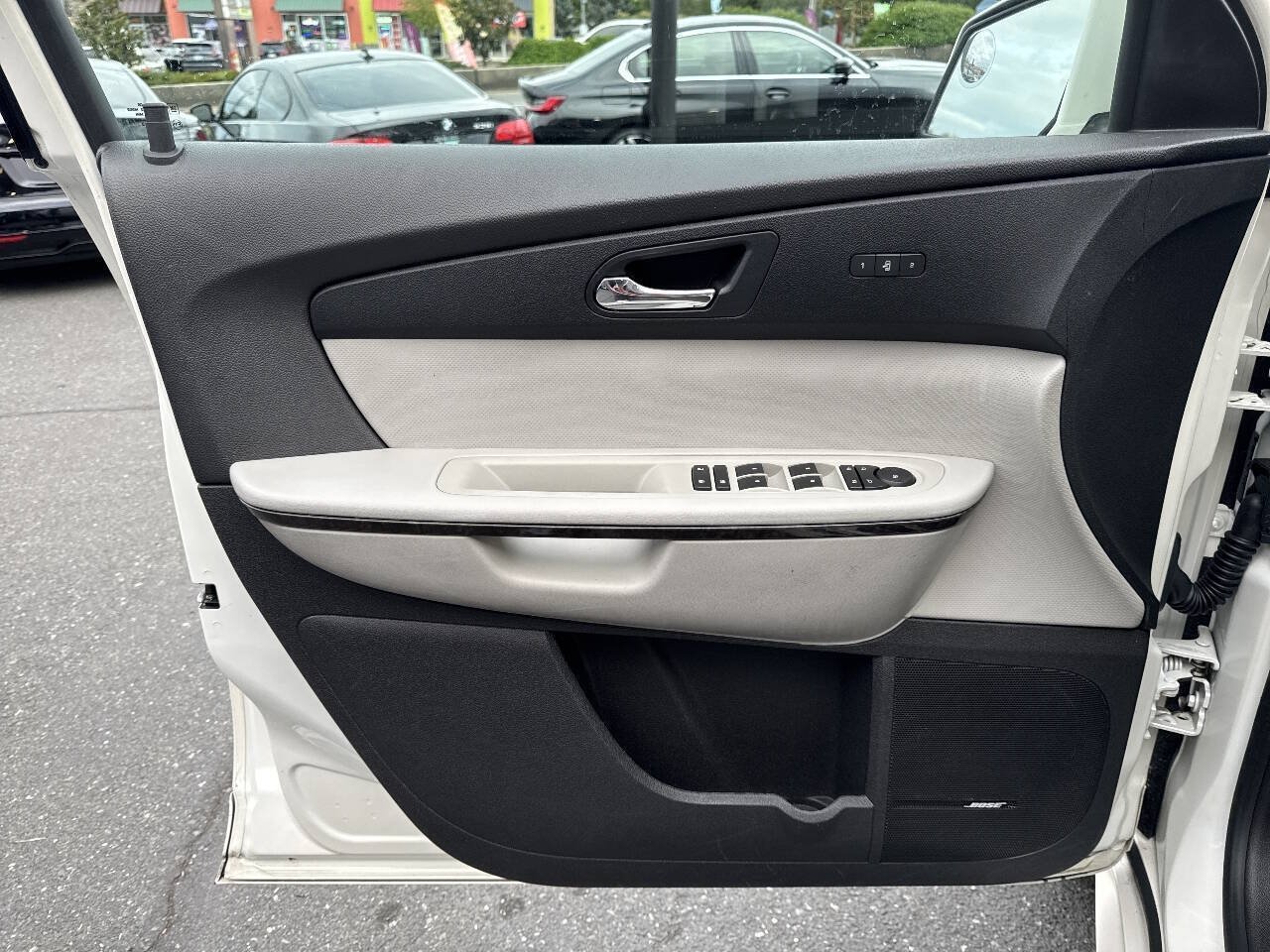 Used 2012 GMC Acadia Denali AWD/4WD image 24