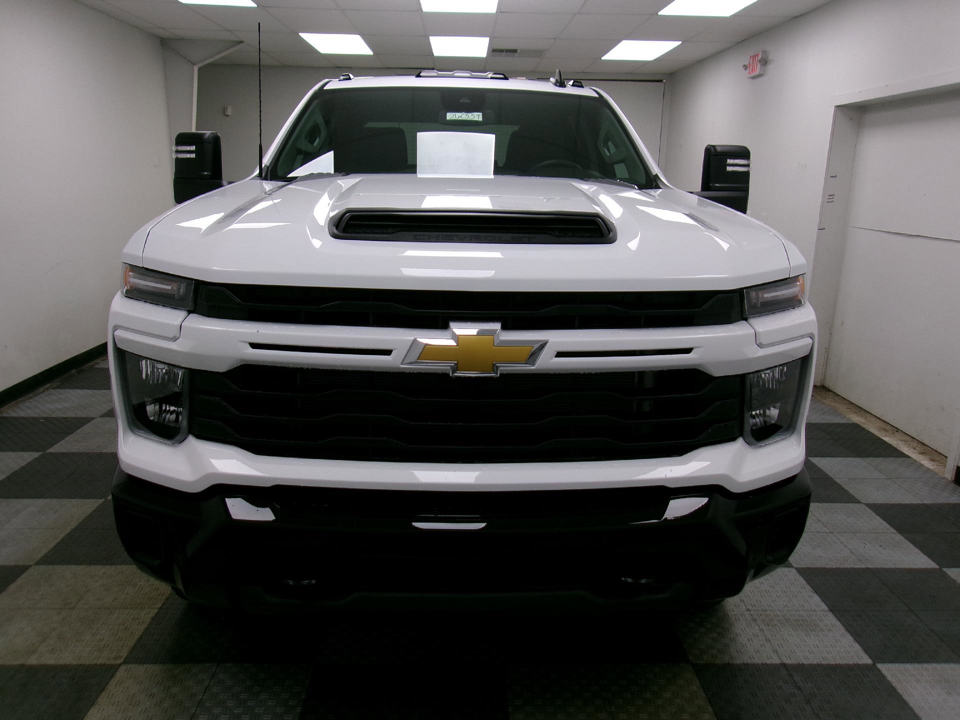 Used 2026 Chevrolet Silverado 2500 Custom w/ Custom Value Package AWD/4WD image 15