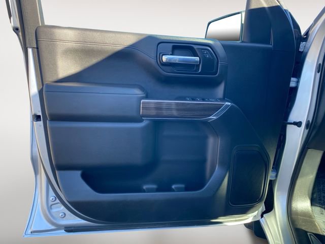 Used 2021 Chevrolet Silverado 1500 LT image 16