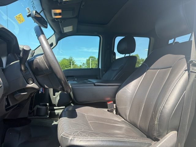 Used 2016 Ford F250 Lariat w/ Lariat Ultimate Package AWD/4WD image 23