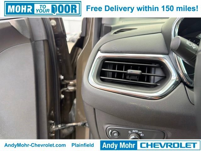 Used 2023 Chevrolet Equinox LT FWD image 13