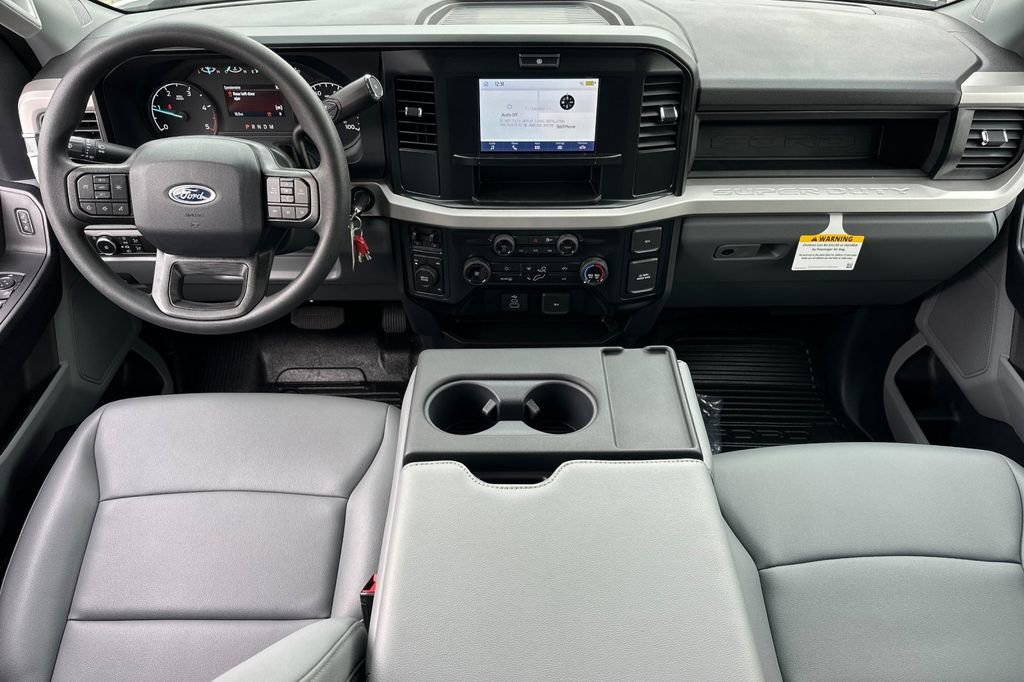 New 2026 Ford F550 4x4 Crew Cab Super Duty image 10