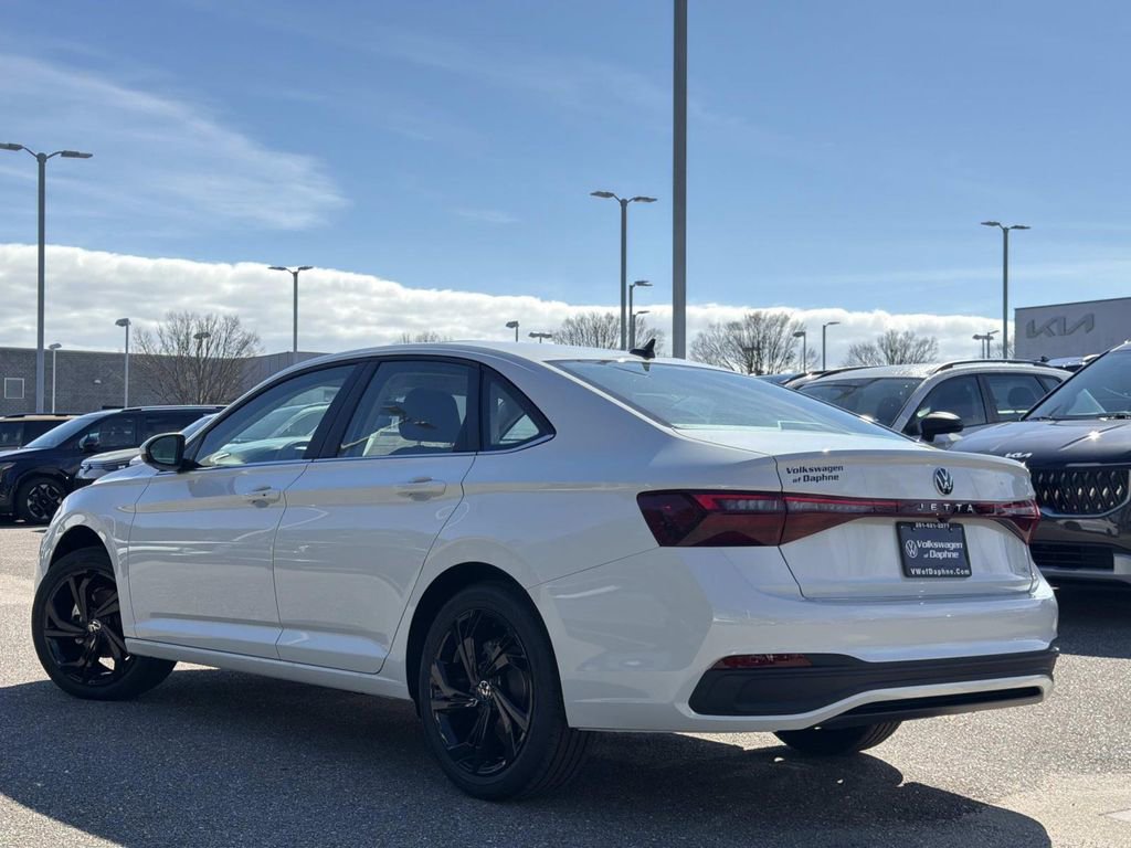 New 2026 Volkswagen Jetta SE FWD image 6