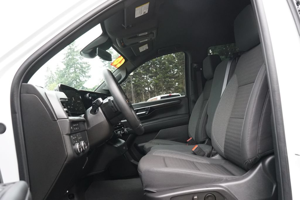 Used 2026 Chevrolet Tahoe LS AWD/4WD image 24
