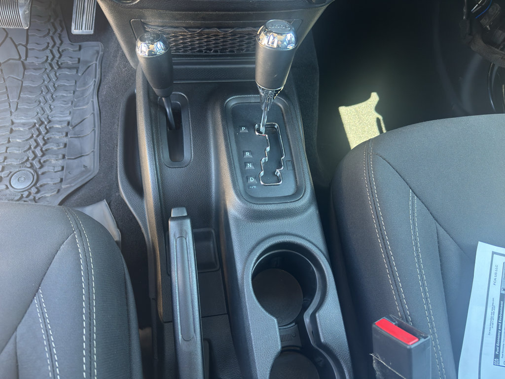 Used 2018 Jeep Wrangler Unlimited Sport AWD/4WD image 28