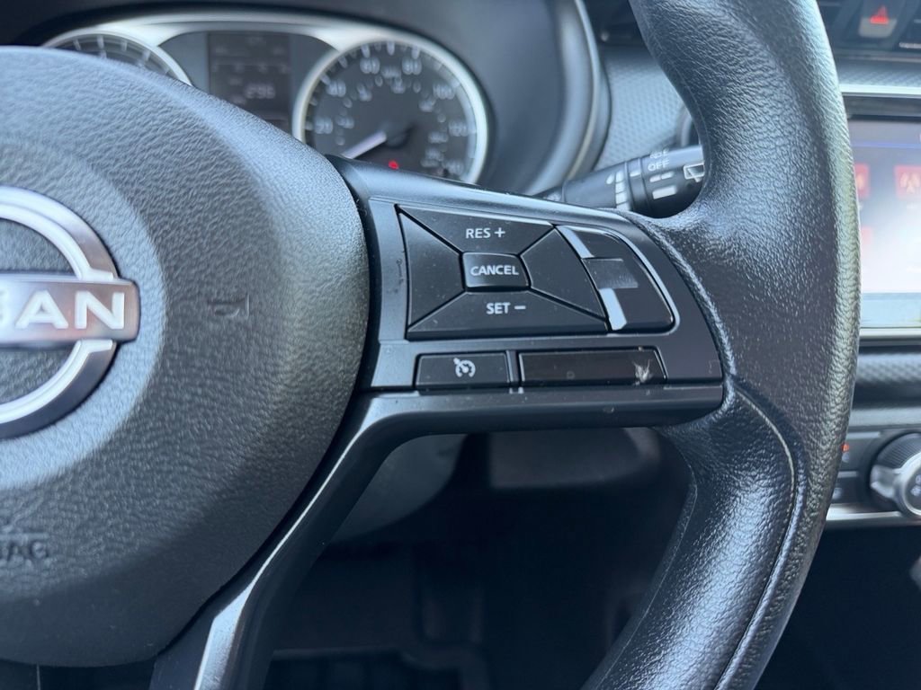 Used 2025 Nissan Kicks Play S image 22