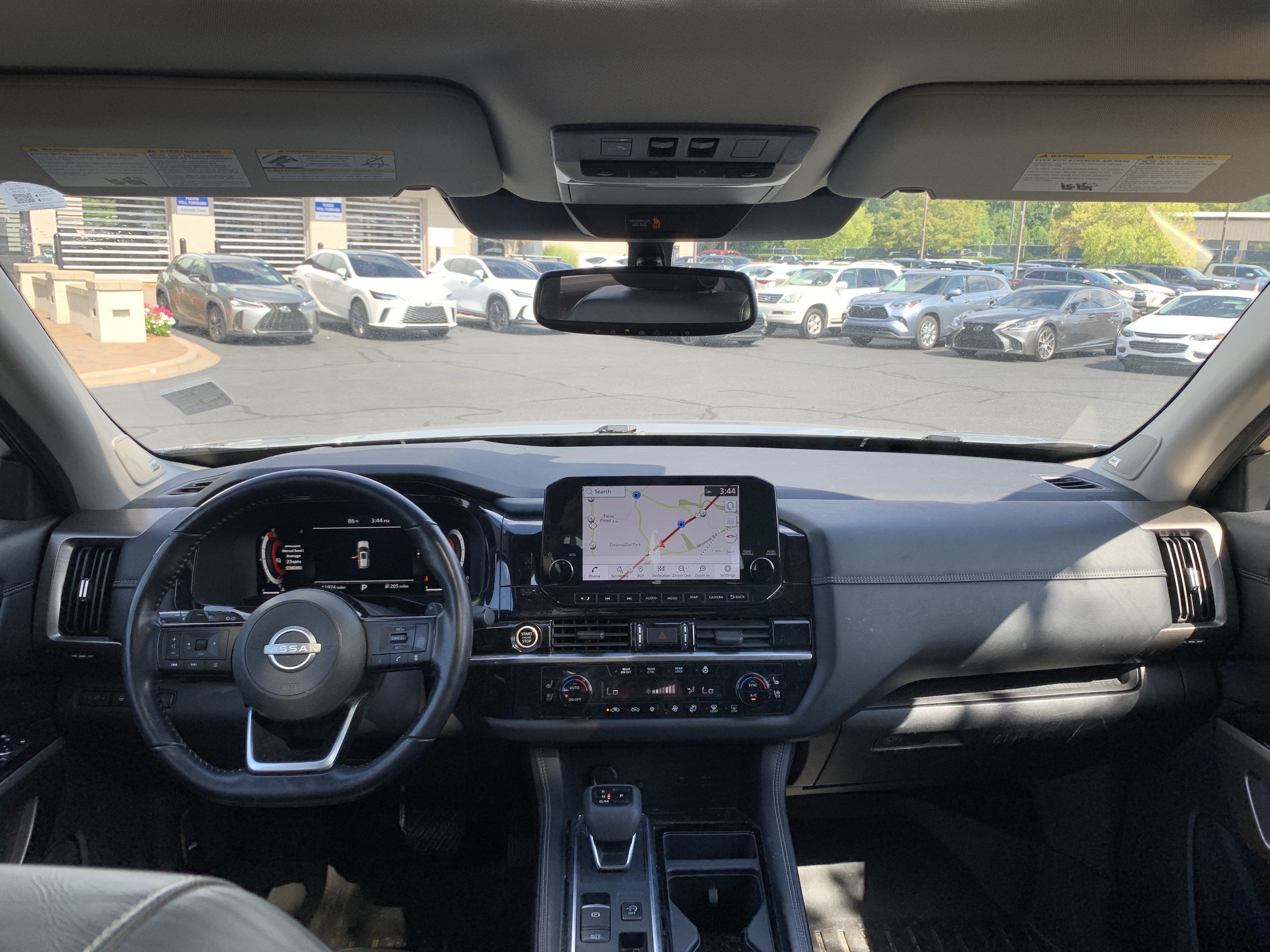 Used 2022 Nissan Pathfinder Platinum w/ Cargo Package FWD image 30