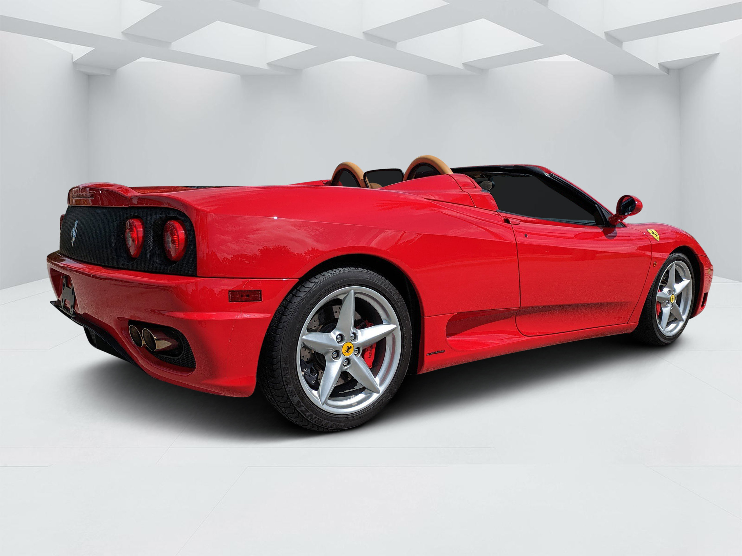 Used 2004 Ferrari 360 Spider RWD image 3