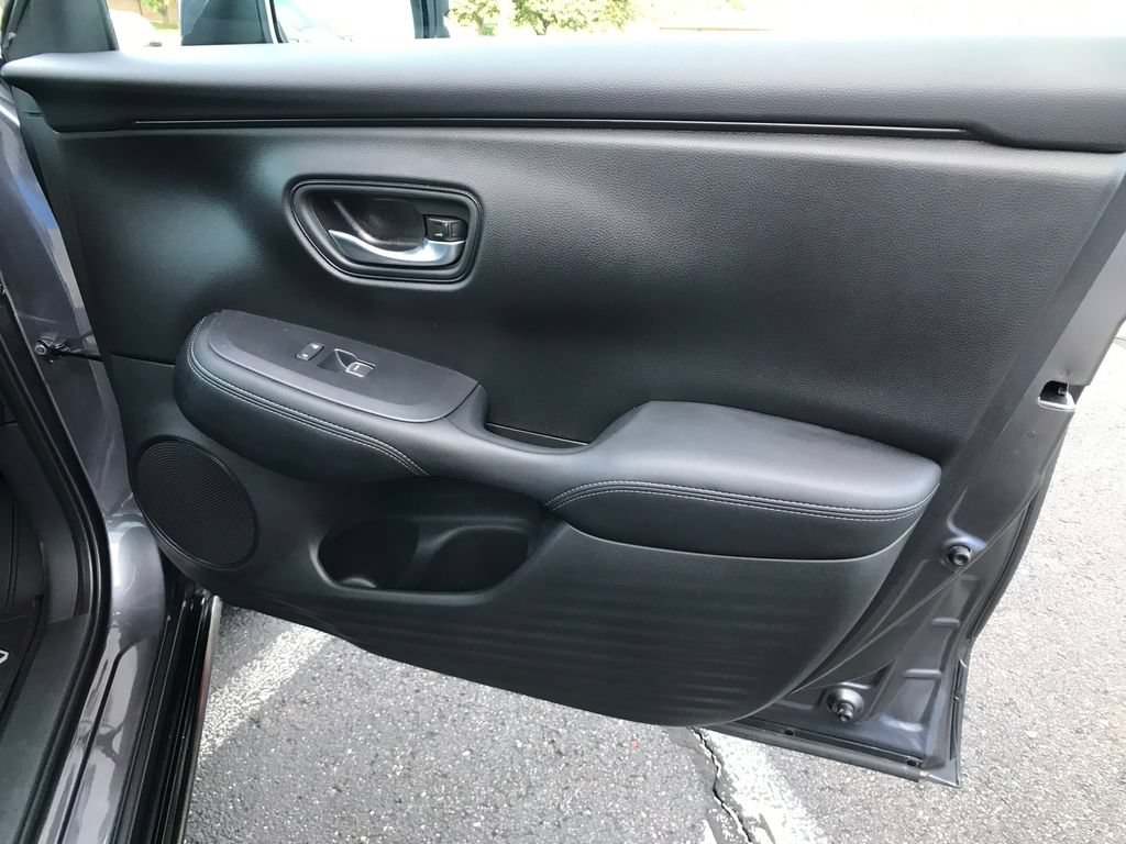 Certified 2025 Honda HR-V EX-L image 31