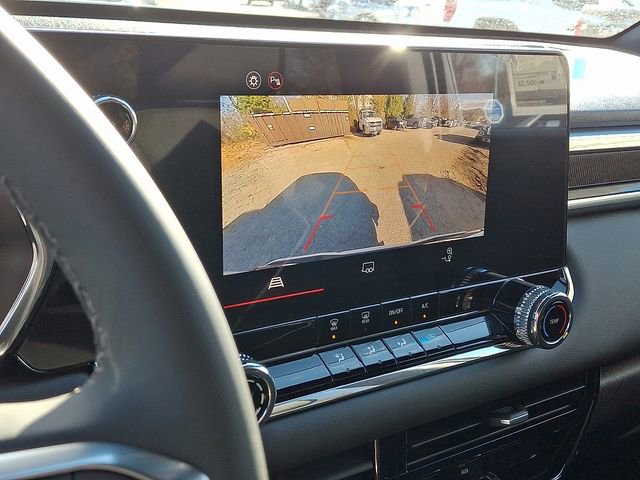 New 2026 GMC Canyon Elevation image 12