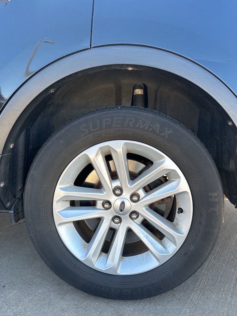 Used 2013 Ford Explorer XLT image 8