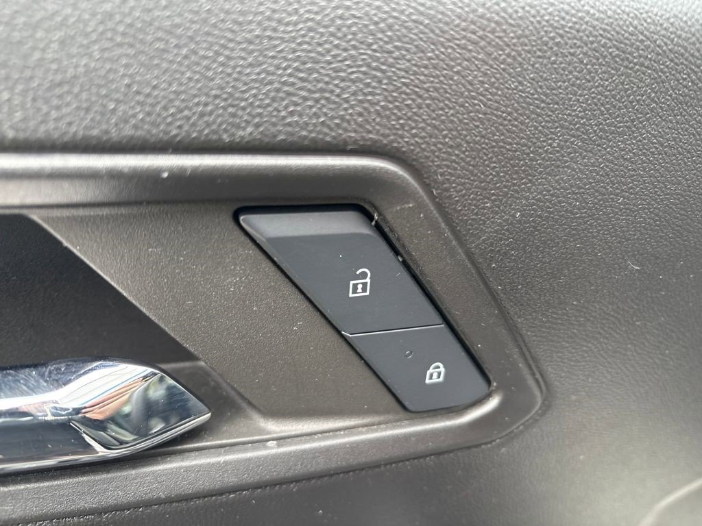 Certified 2024 Chevrolet Colorado ZR2 w/ Technology Package image 10