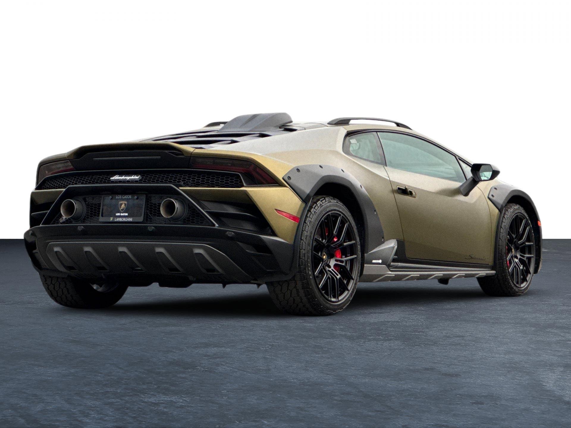 Used 2024 Lamborghini Huracan Sterrato image 3