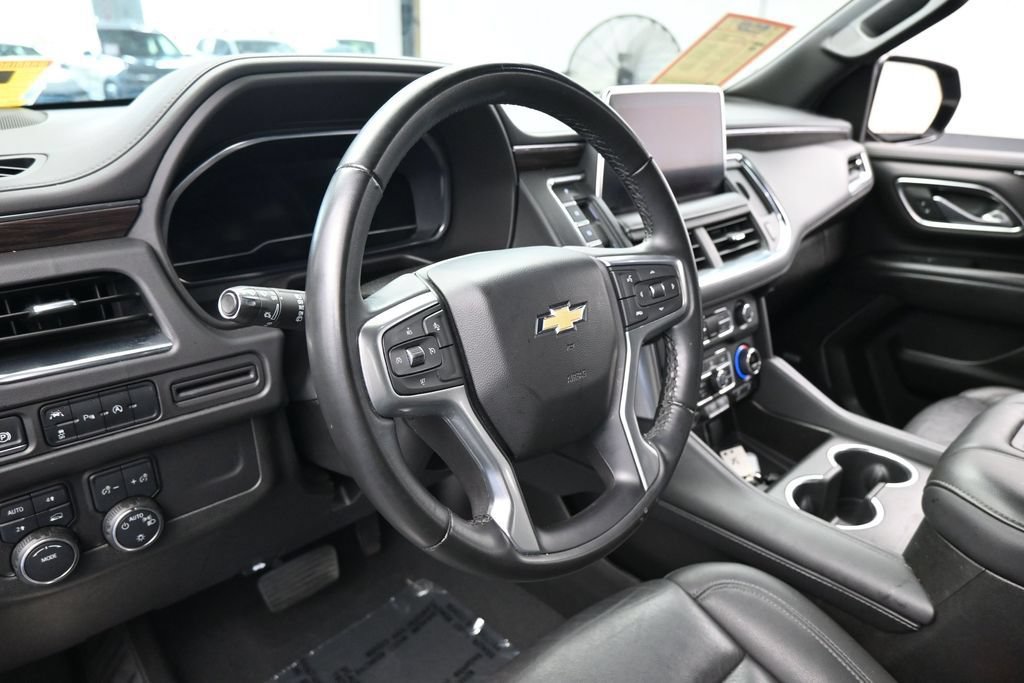 Used 2024 Chevrolet Suburban LT AWD/4WD image 11