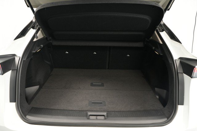 Used 2023 Nissan Ariya AWD image 49