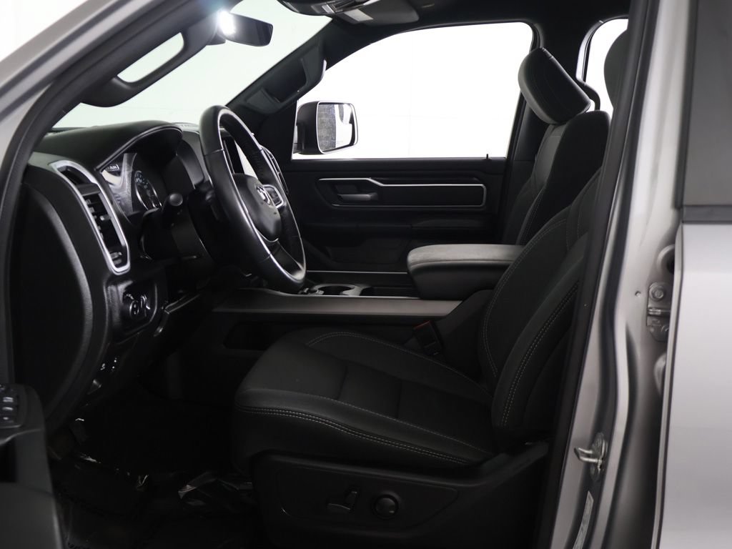 Used 2022 RAM 1500 Big Horn AWD/4WD image 22