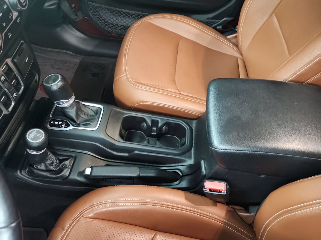 Used 2021 Jeep Wrangler Unlimited Sport AWD/4WD image 33